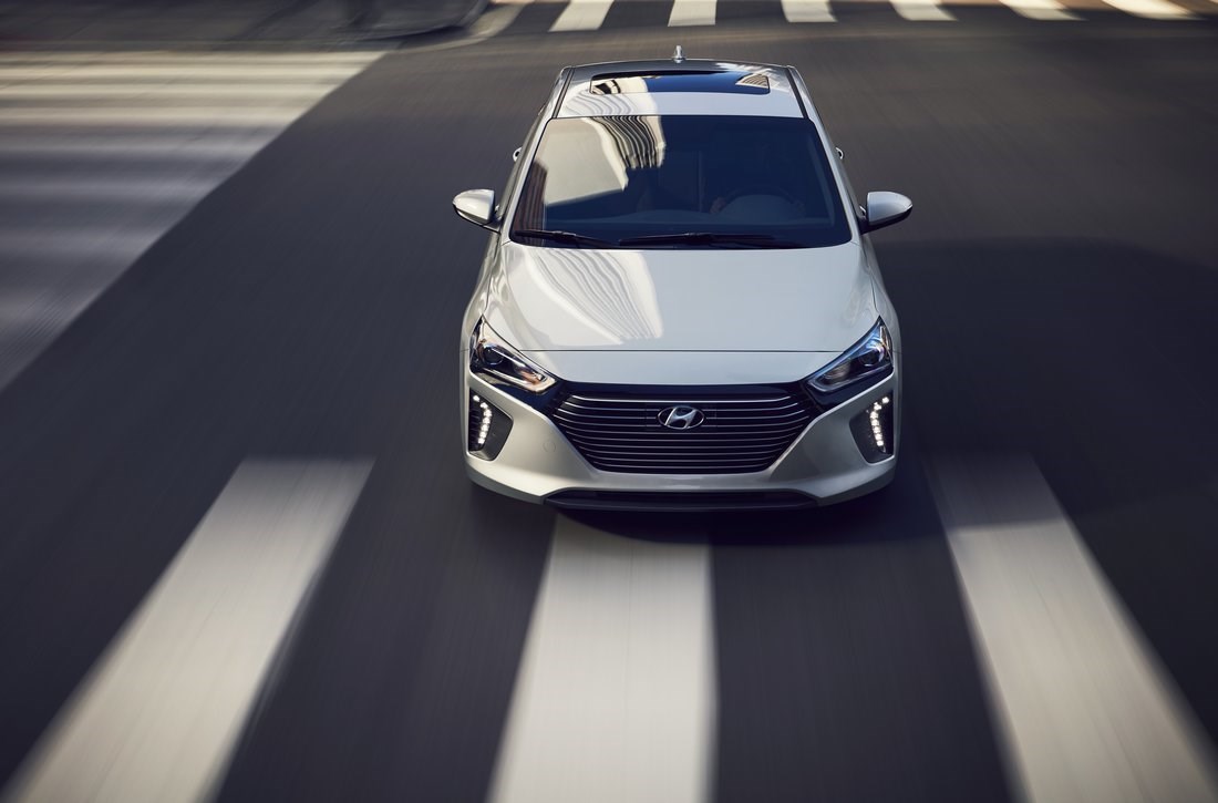 2017 IONIQ HEV
