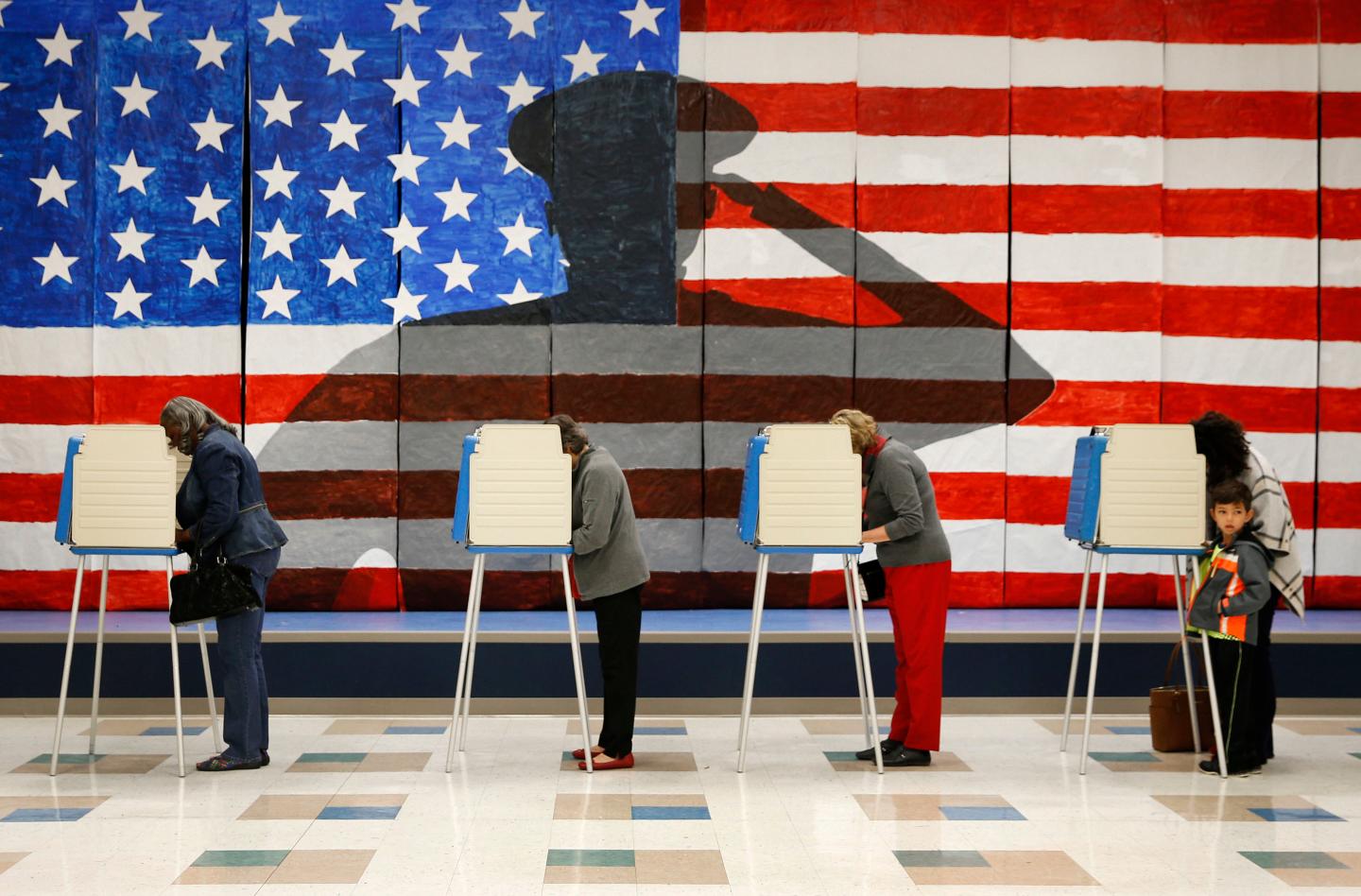 APTOPIX 2016 Election Virginia Voting