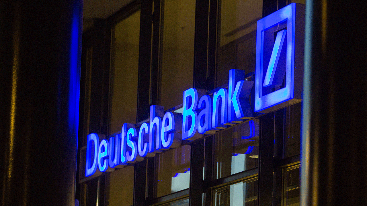 Deutsche Bank’s Money-Laundering Stumbles Draw a Fed Fine