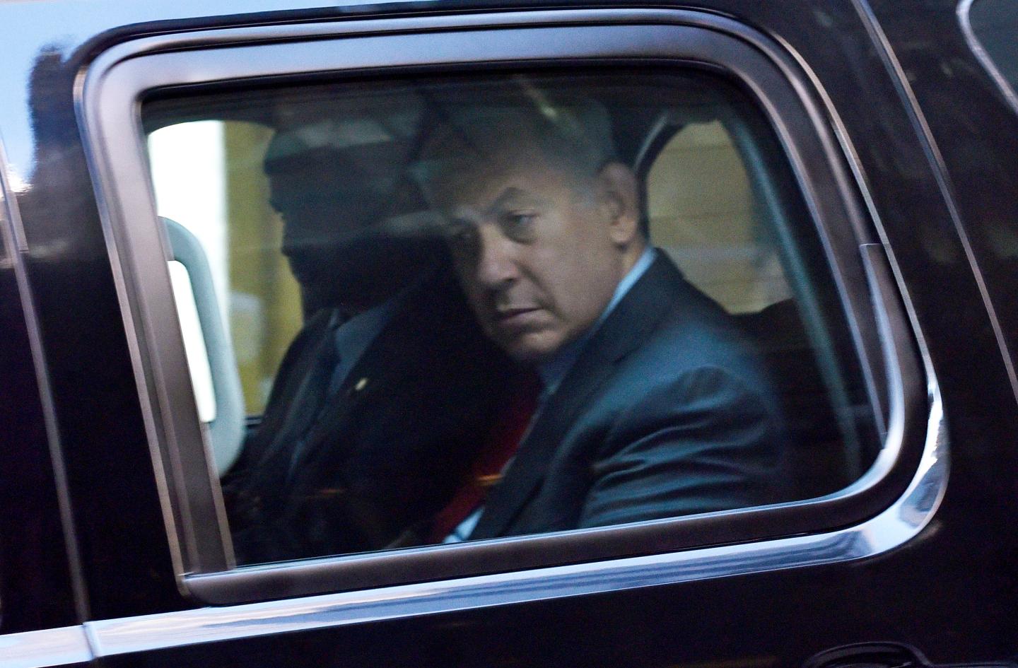 Benjamin Netanyahu in car