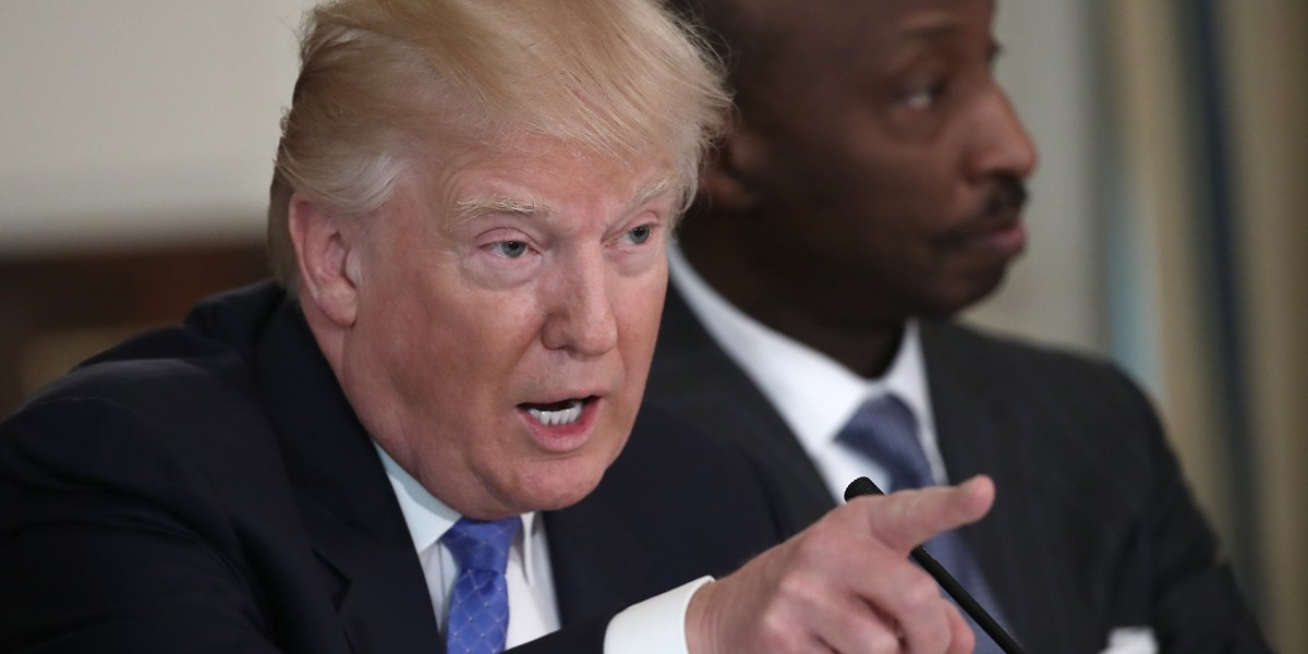 Trumps Script Trump's Off-Script Meanderings Blur His Message on the Economy | Fortune