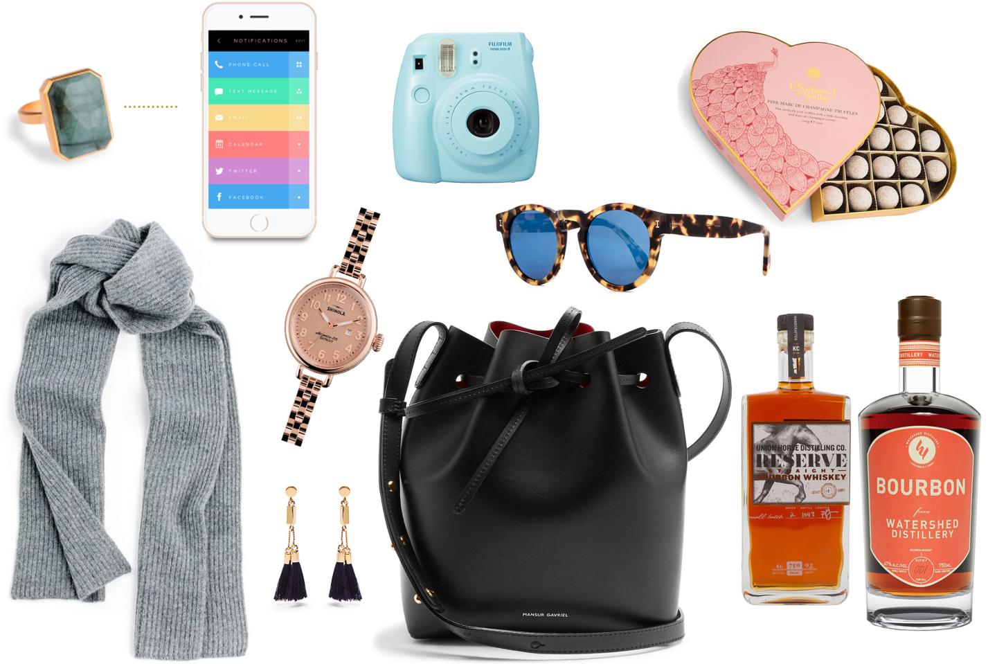 You Won’t Go Wrong With These Valentine’s Day Gifts for Her
