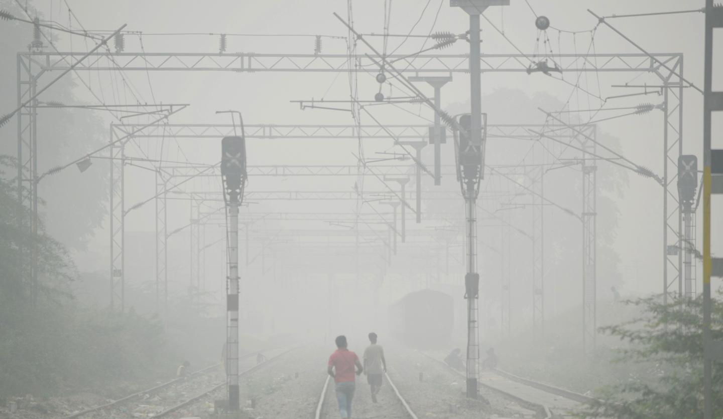 Heavy Smog In Lucknow, India