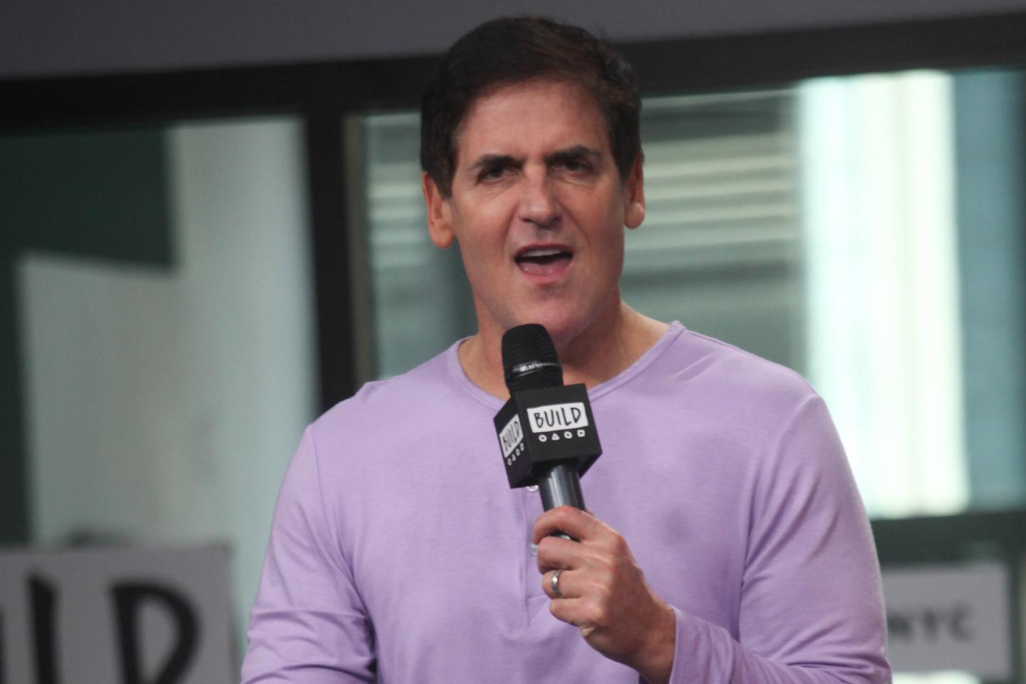 Mark Cuban: Robots Are ‘Going to Cause Unemployment’