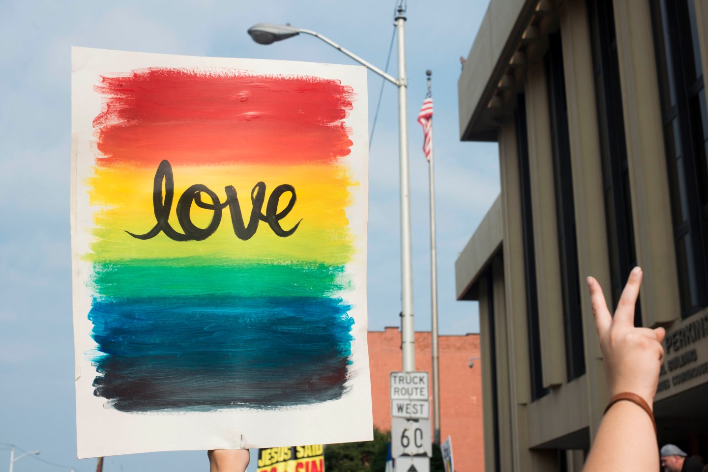 Kentucky County Clerk Defies Supreme Court Ruling And Refuses To Issue Same Sex Marriage Licenses