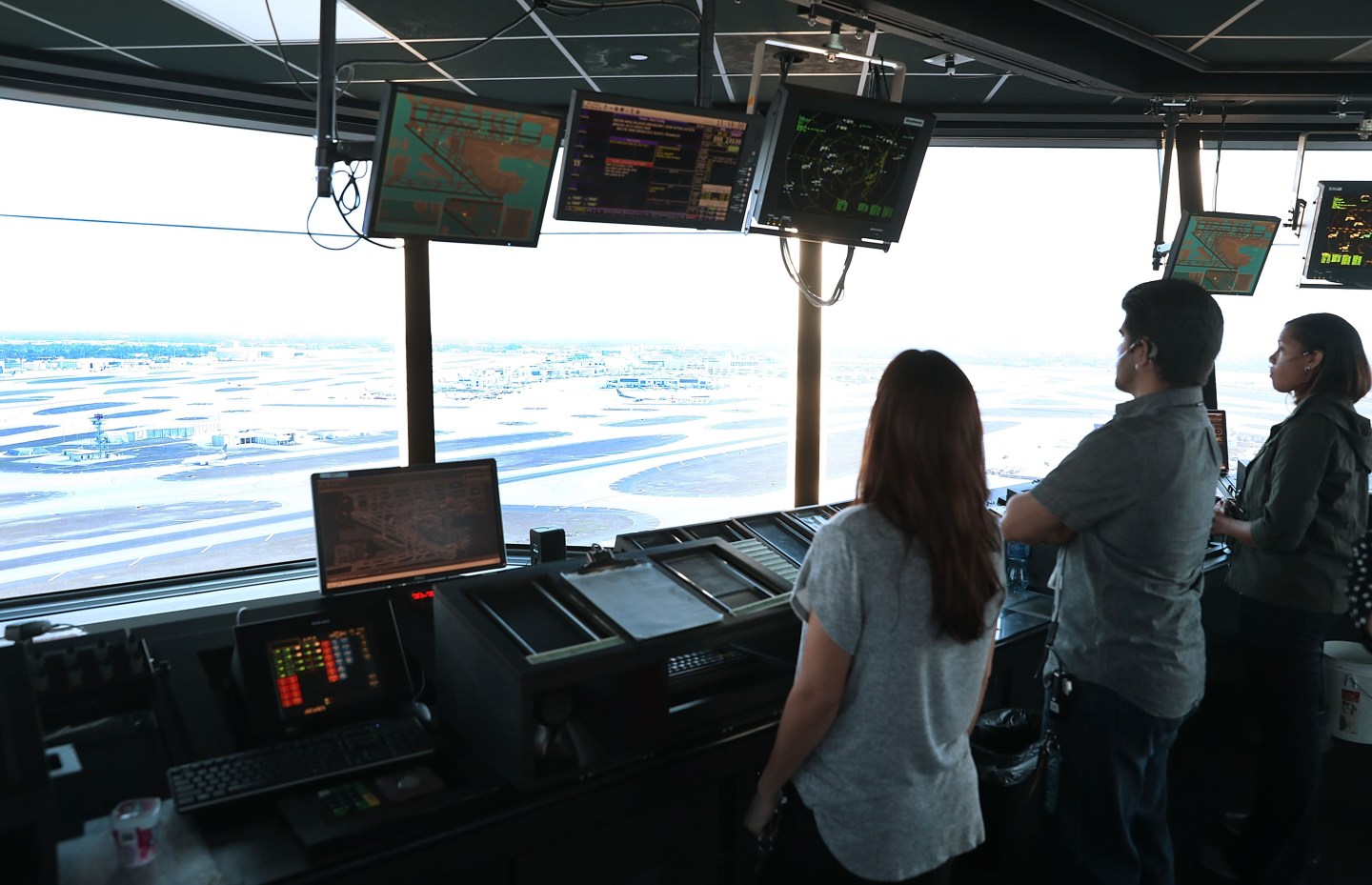 New Communications System Demonstrated At Miami Int'l Airport