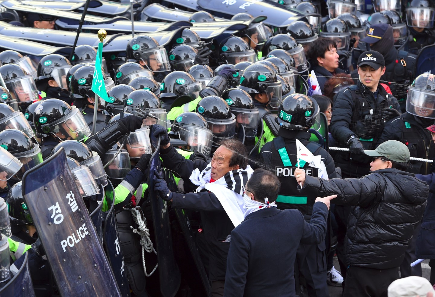 SKorea-politics-court