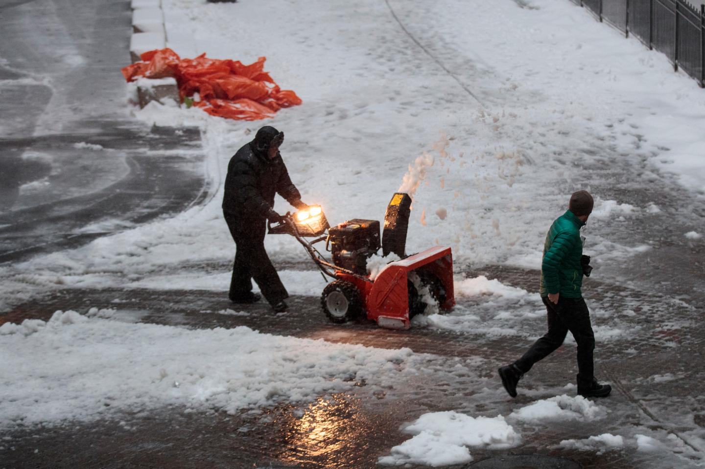 Major Blizzard Hammers East Coast With High Winds And Heavy Snow
