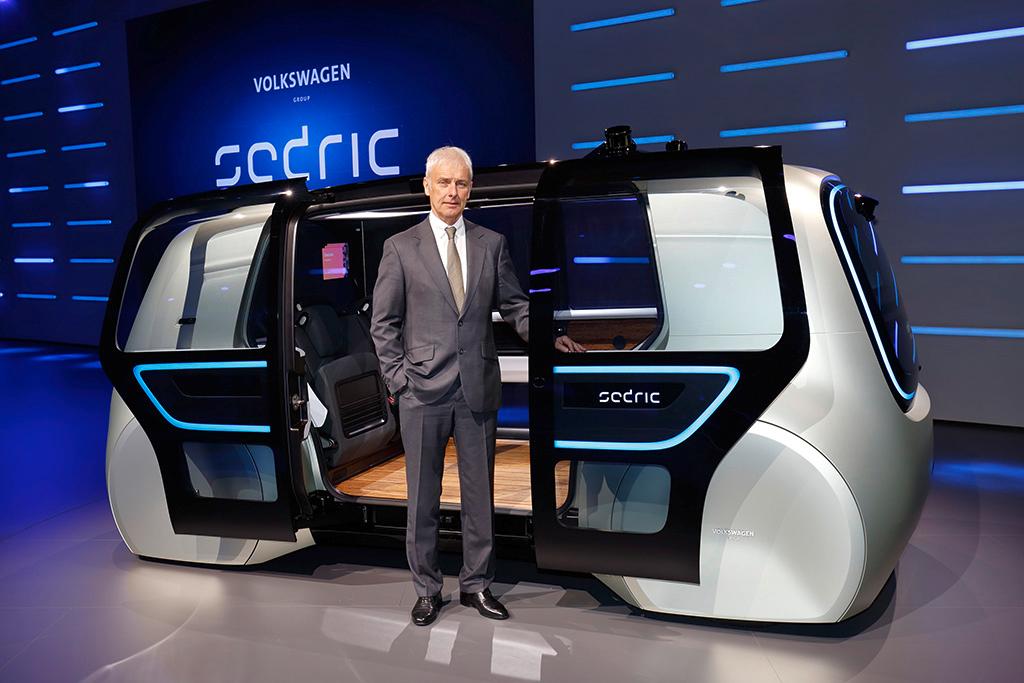 Volkswagen Pushes Further Into Virtual Reality