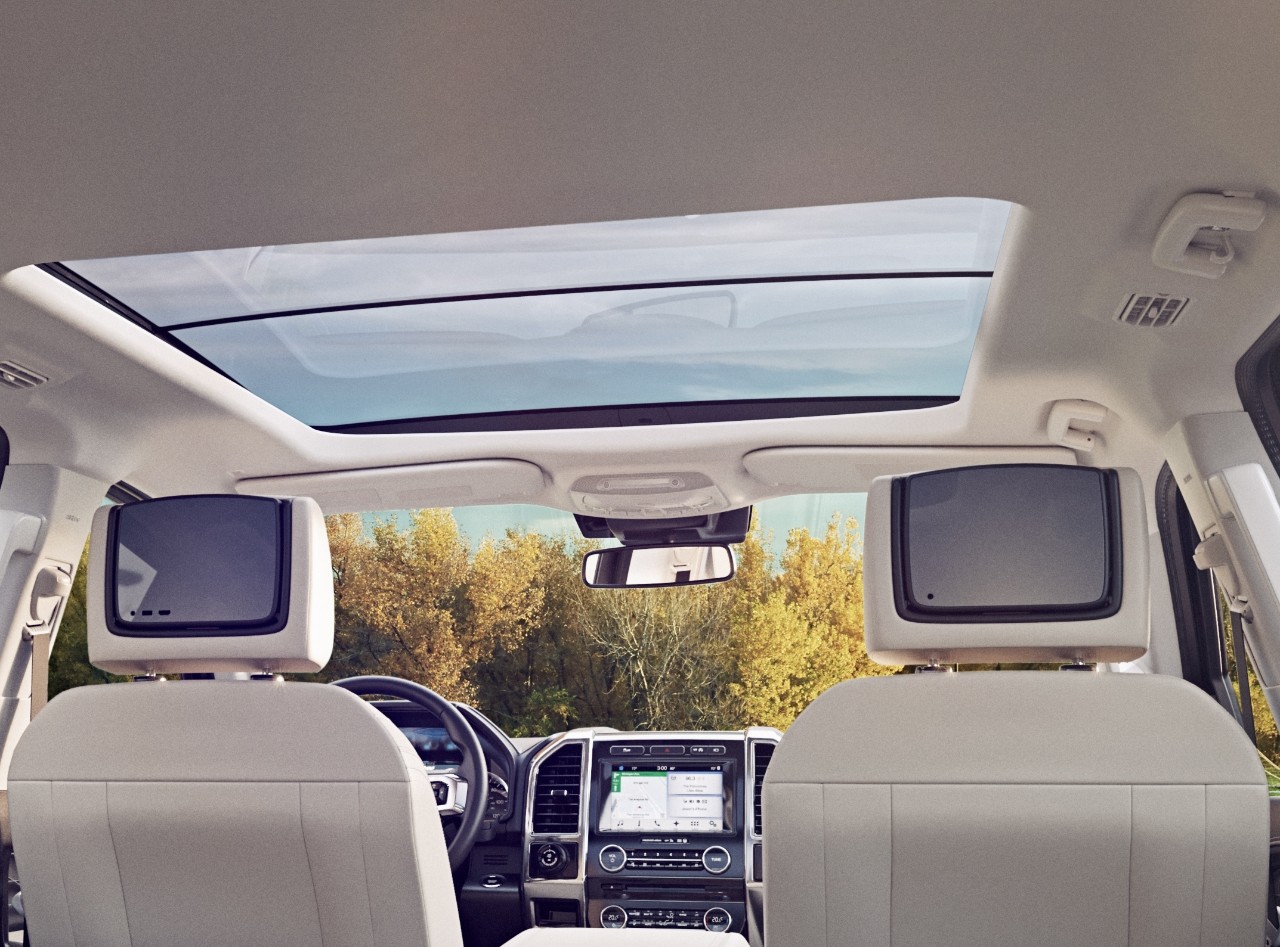 Interior of the 2018 Ford Expedition.