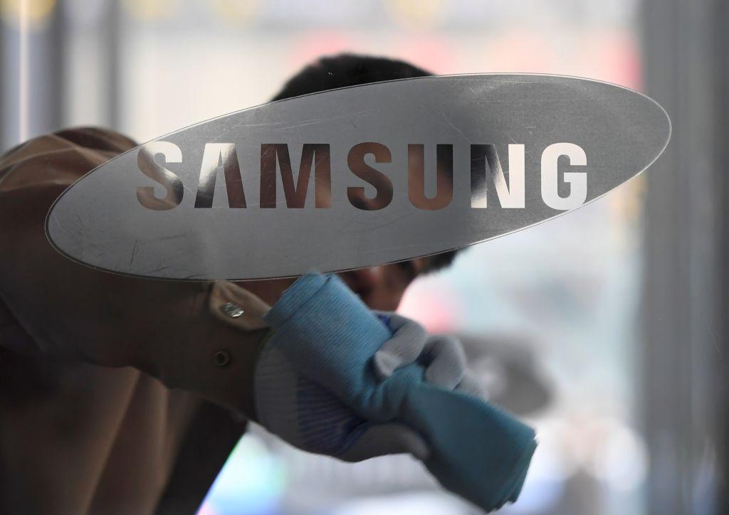 SKOREA-ECONOMY-TELECOMMUNICATION-POLITICS-SAMSUNG
