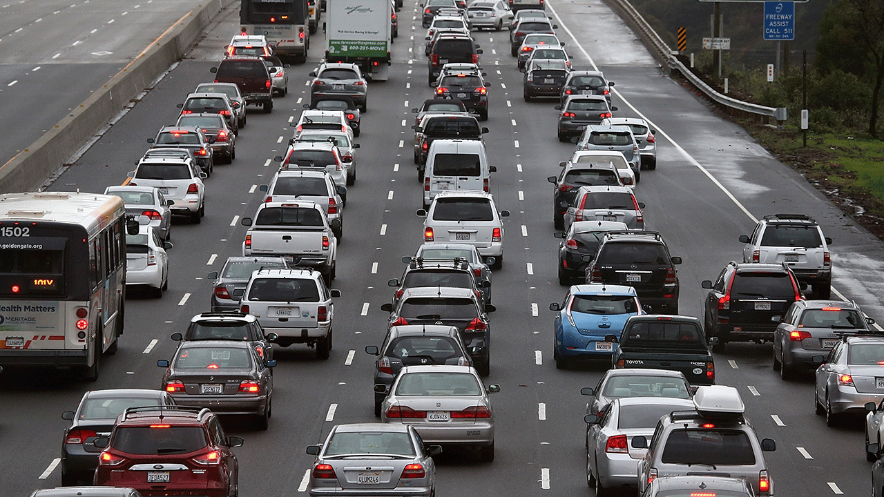 Uber Endorses Charging Drivers to Use Congested Roads