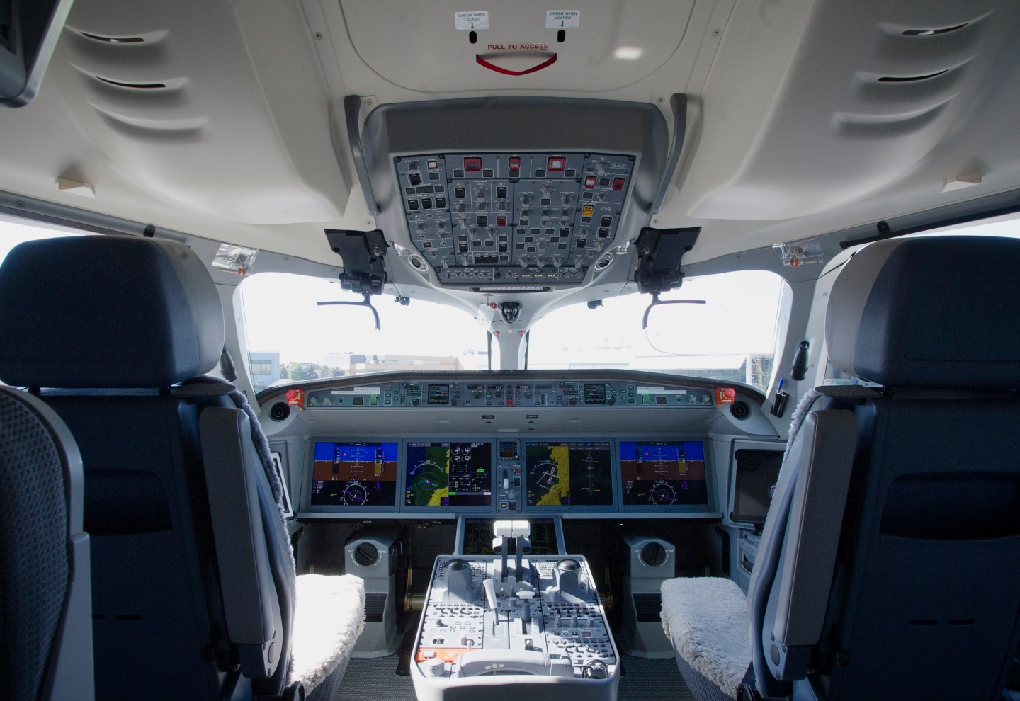 Bombardier Sees CSeries Quest Tilting to Europe, Americas