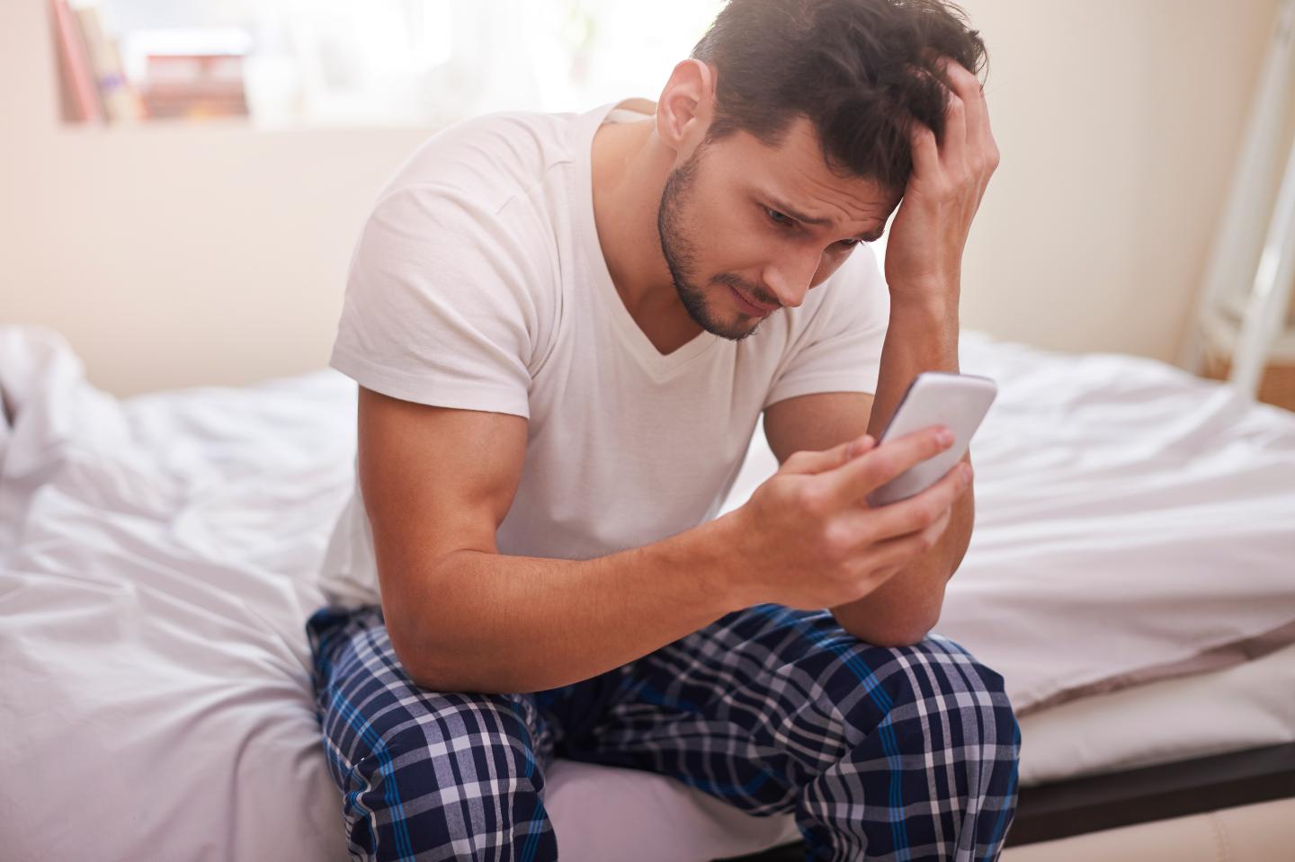 Why You Should Never Start Your Day Reading Emails