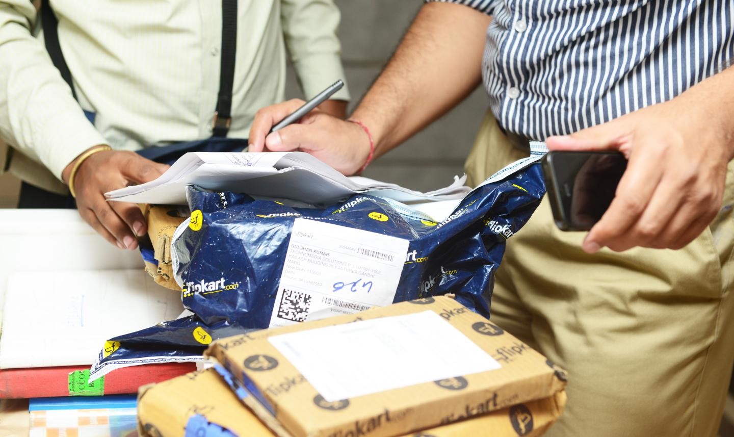 Flipkart Delivery Packets