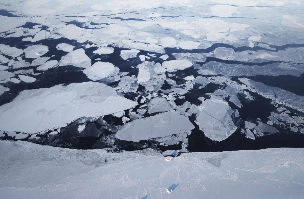 NASA Continues Efforts To Monitor Arctic Ice Loss With Research Flights Over Greenland and Canada