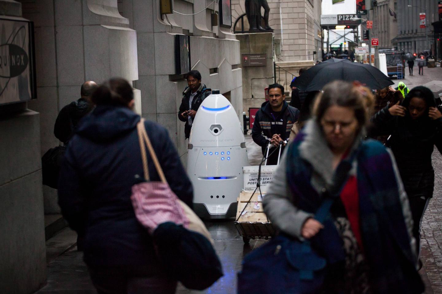 Trading On The Floor Of The NYSE As U.S. Stocks Decline With Banks, Health Shares Lower
