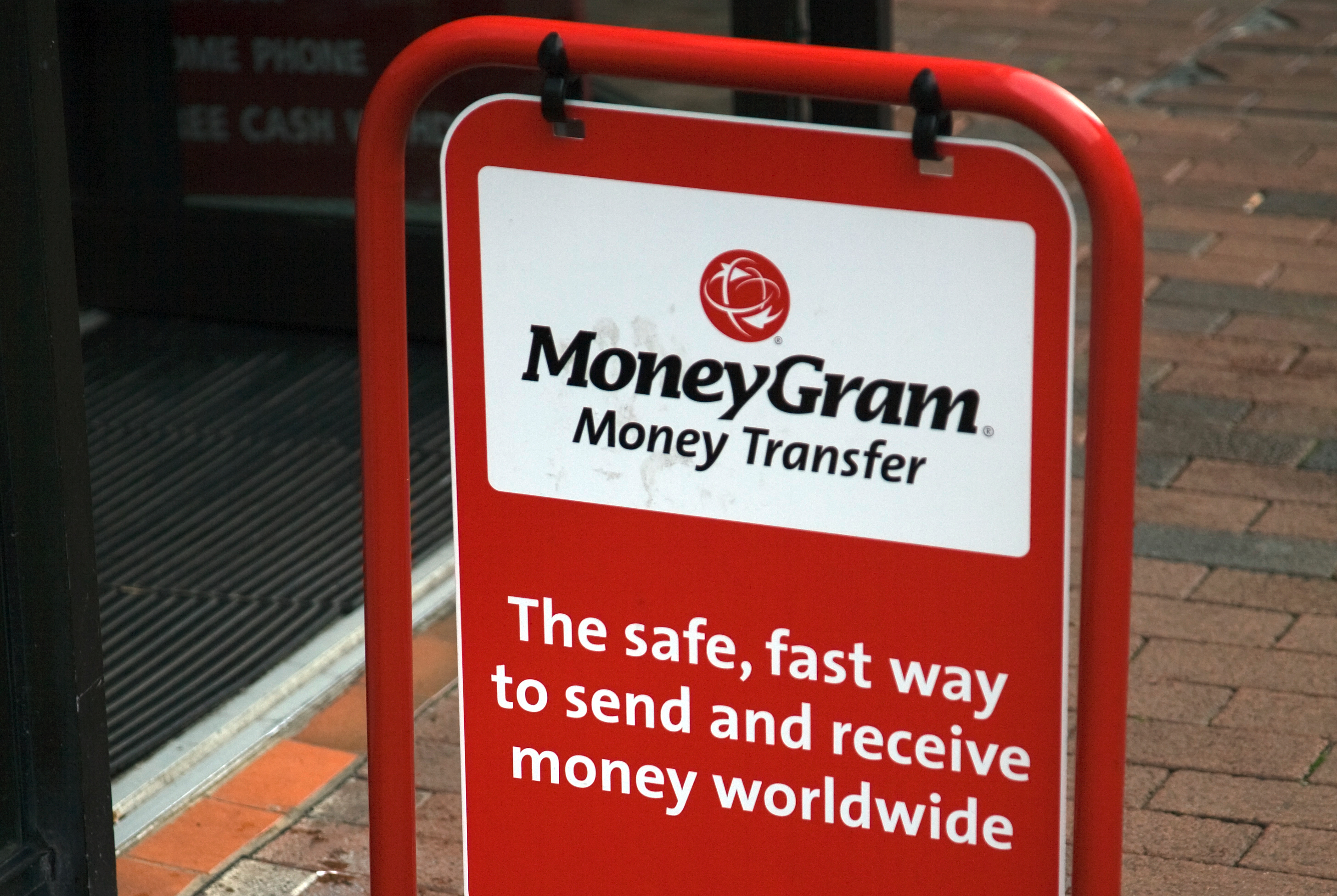 Ripple, MoneyGram Announce XRP Currency Transfers | Fortune