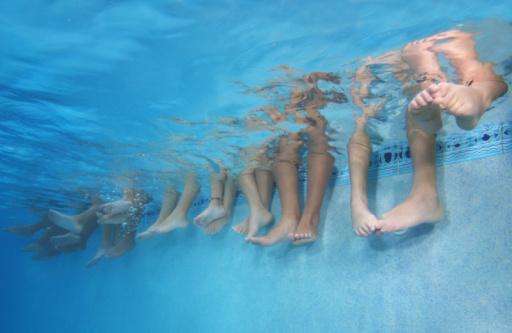 This Is Why Your Skin Wrinkles in Water