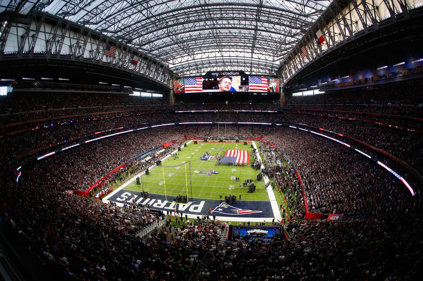 How Does Every NFL Owner Rank as a Businessperson?