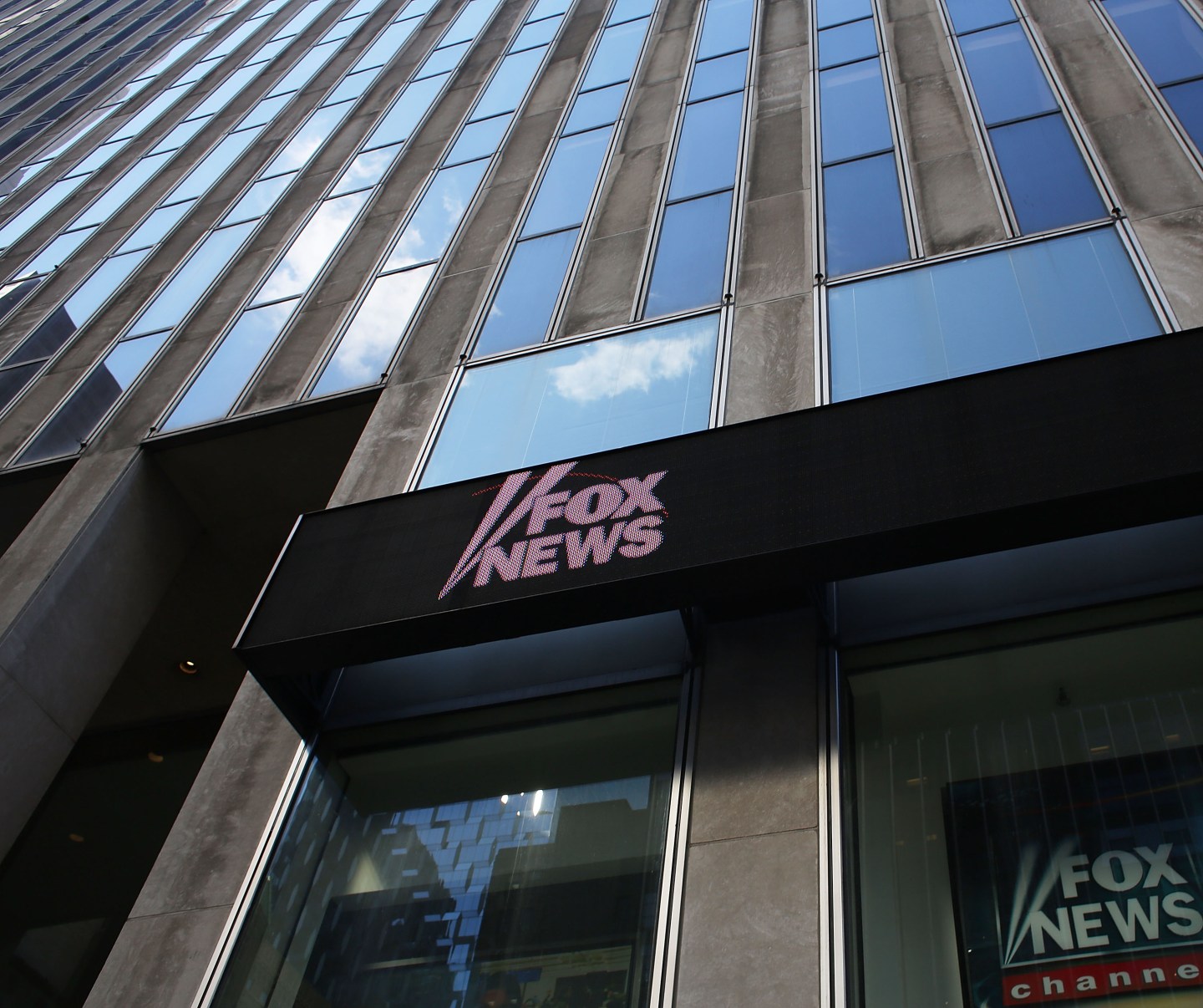 Advertisers Leaving Fox's Bill O'Reilly Show After Sexual Assault Settlements