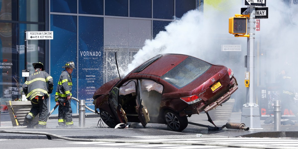 Times Square: 1 Dead, 22 Injured As Car Hits Pedestrians | Fortune