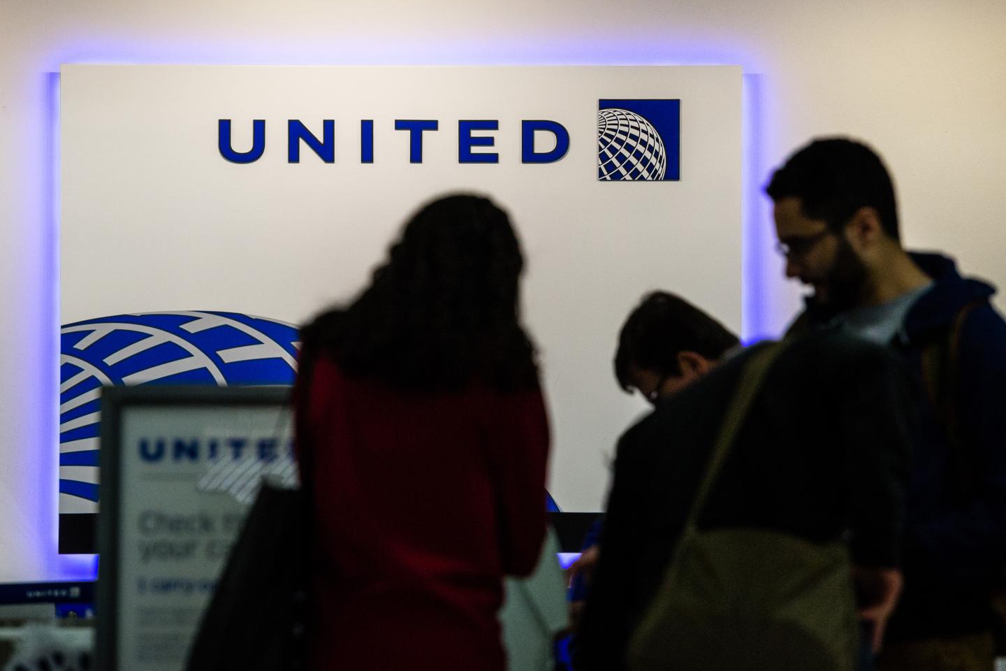 United Continental Holdings Inc. Operations After Passenger Forcibly Removed From Flight