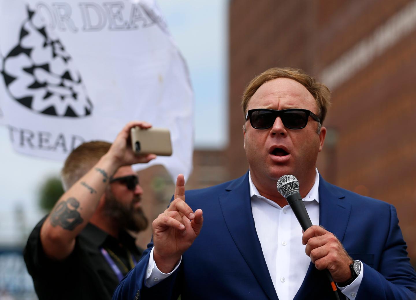 alex-jones-megyn-kelly-infowars-interview