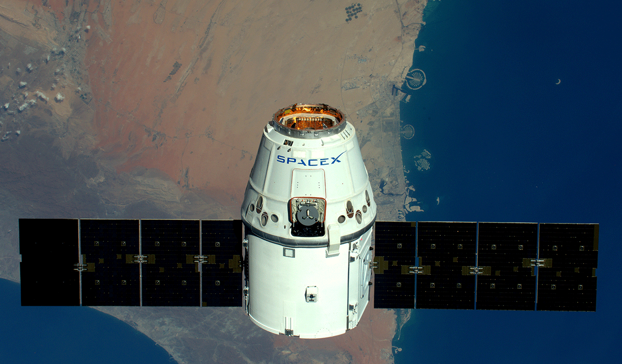 How to Watch SpaceX’s Dragon Ship Deliver Coffee, Experiments, and a Smiling Robot to the International Space Station