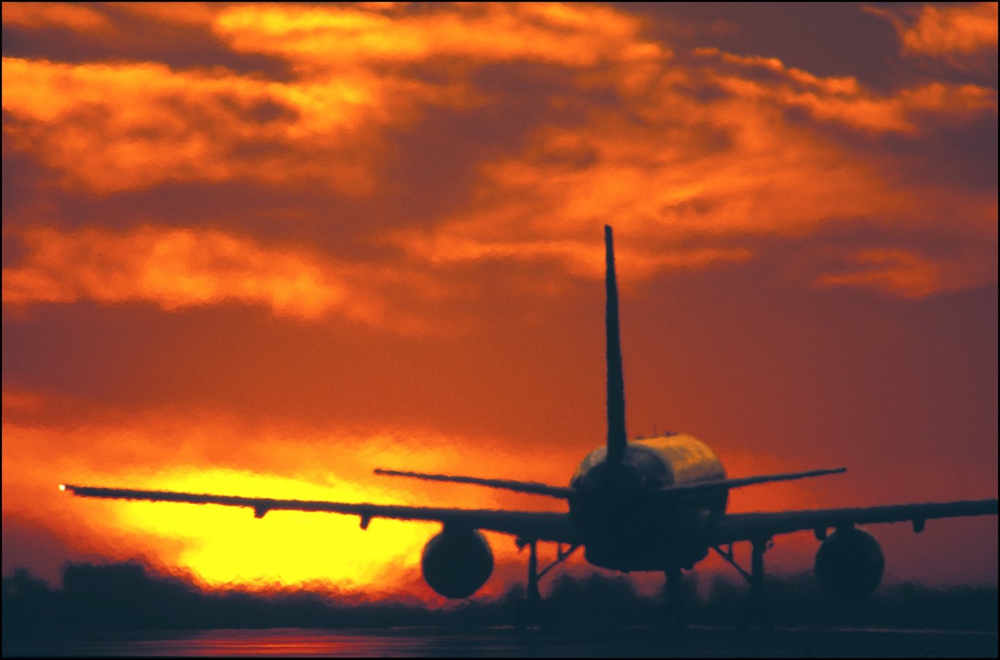 Airline heat delays