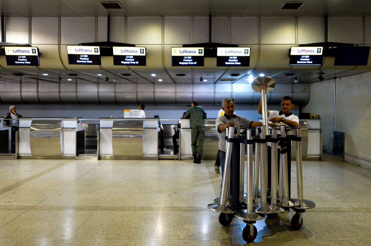 VENEZUELA-CRISIS-ECONOMY-AIR-LUFTHANSA