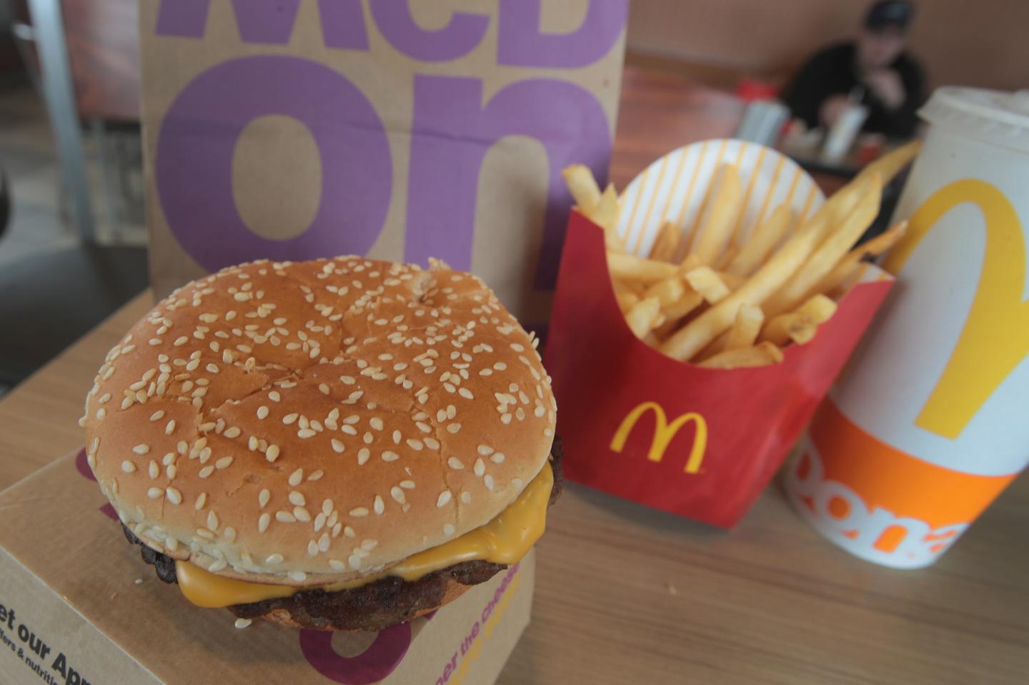 McDonald's To Use Fresh Meat In Its Quarter Pounders
