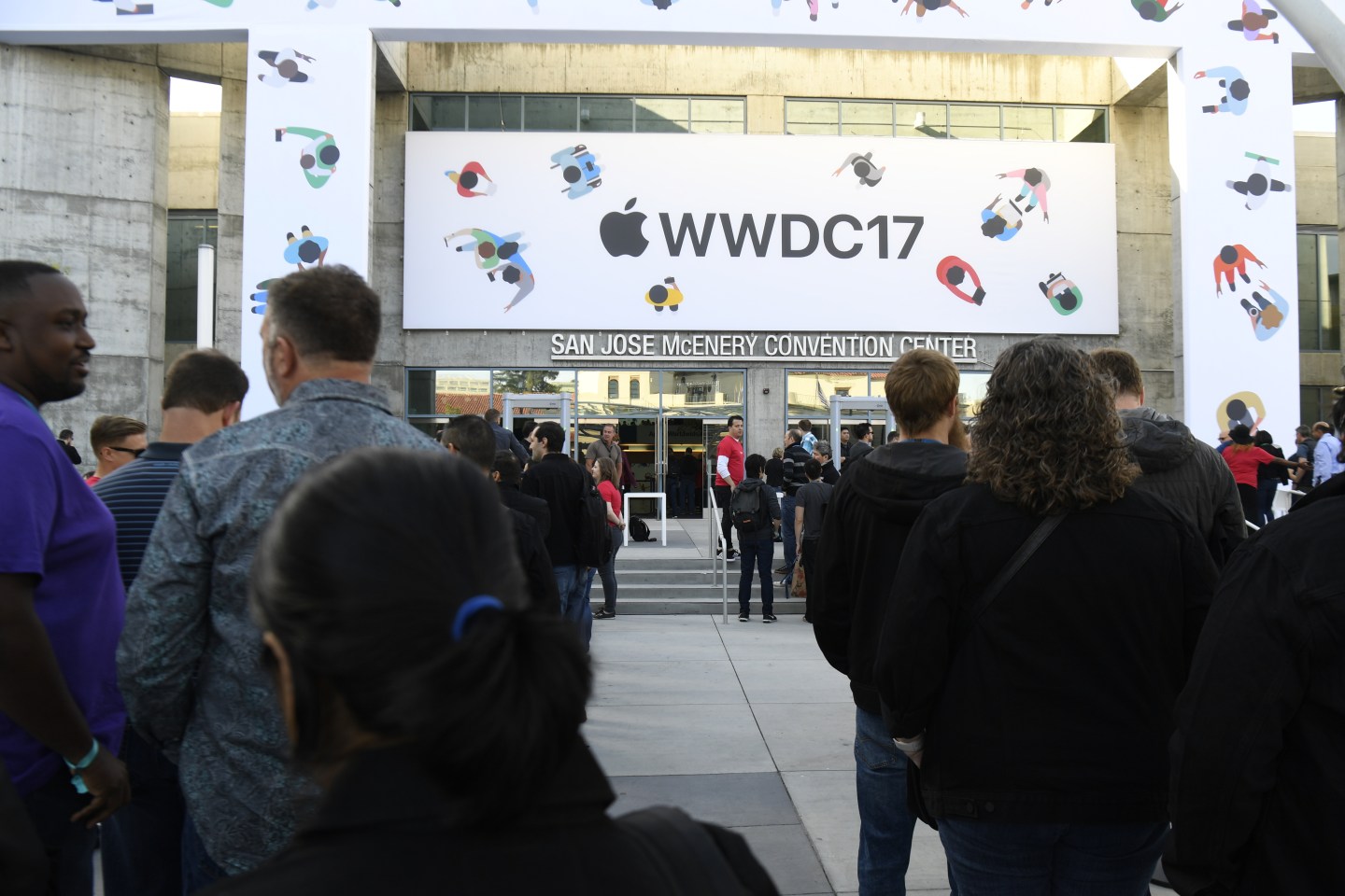 Key Speakers At The Apple Worldwide Developers Conference (WWDC)