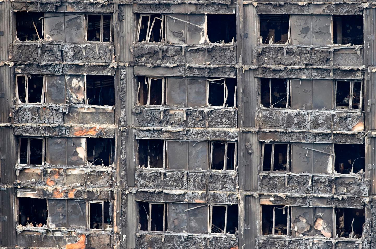 BRITAIN-FIRE