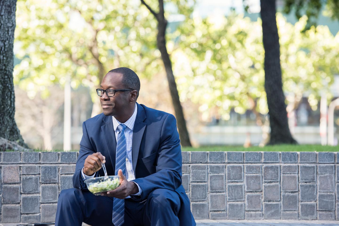 What to Do If You See Your CEO at Lunch