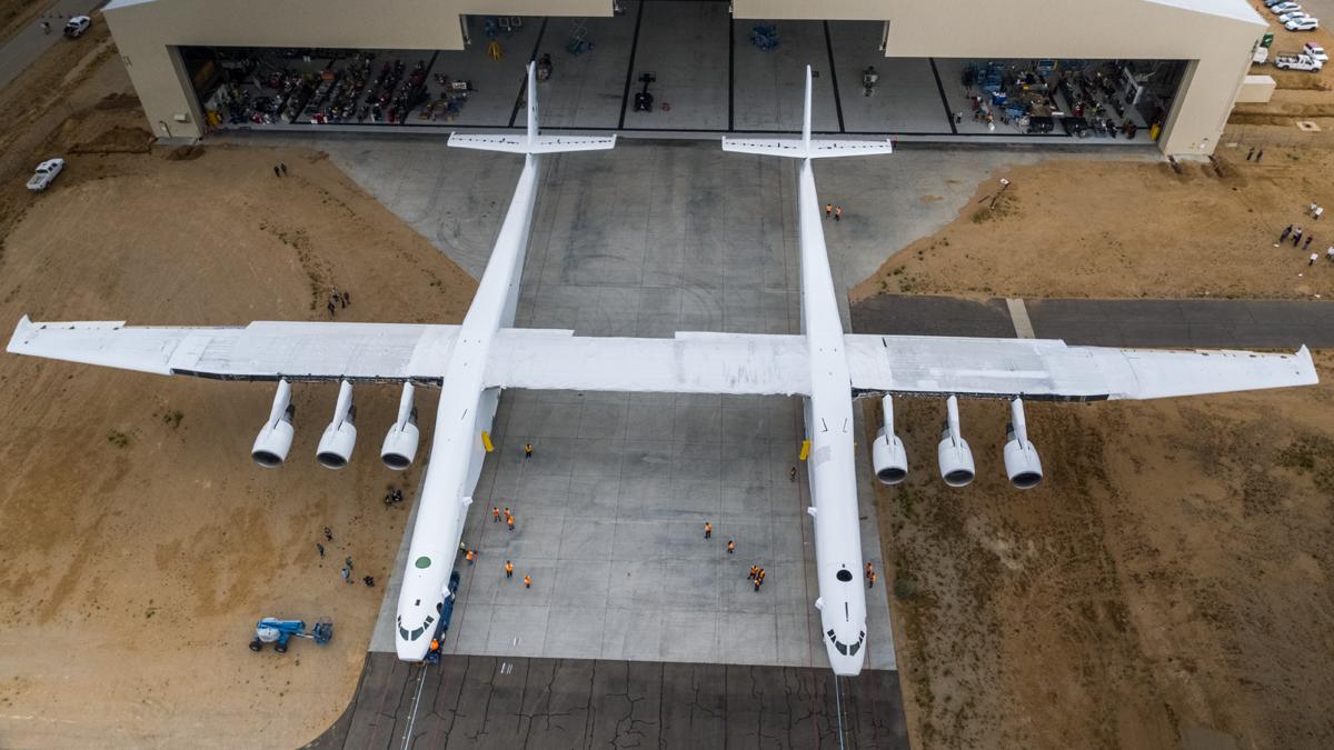 See How the World’s Biggest Aircraft Dwarfs Earlier Planes