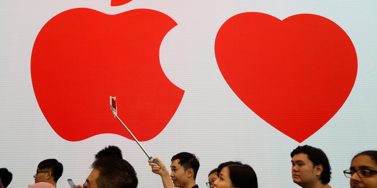 Apple Could Become the First $1 Trillion Valued Company | Fortune