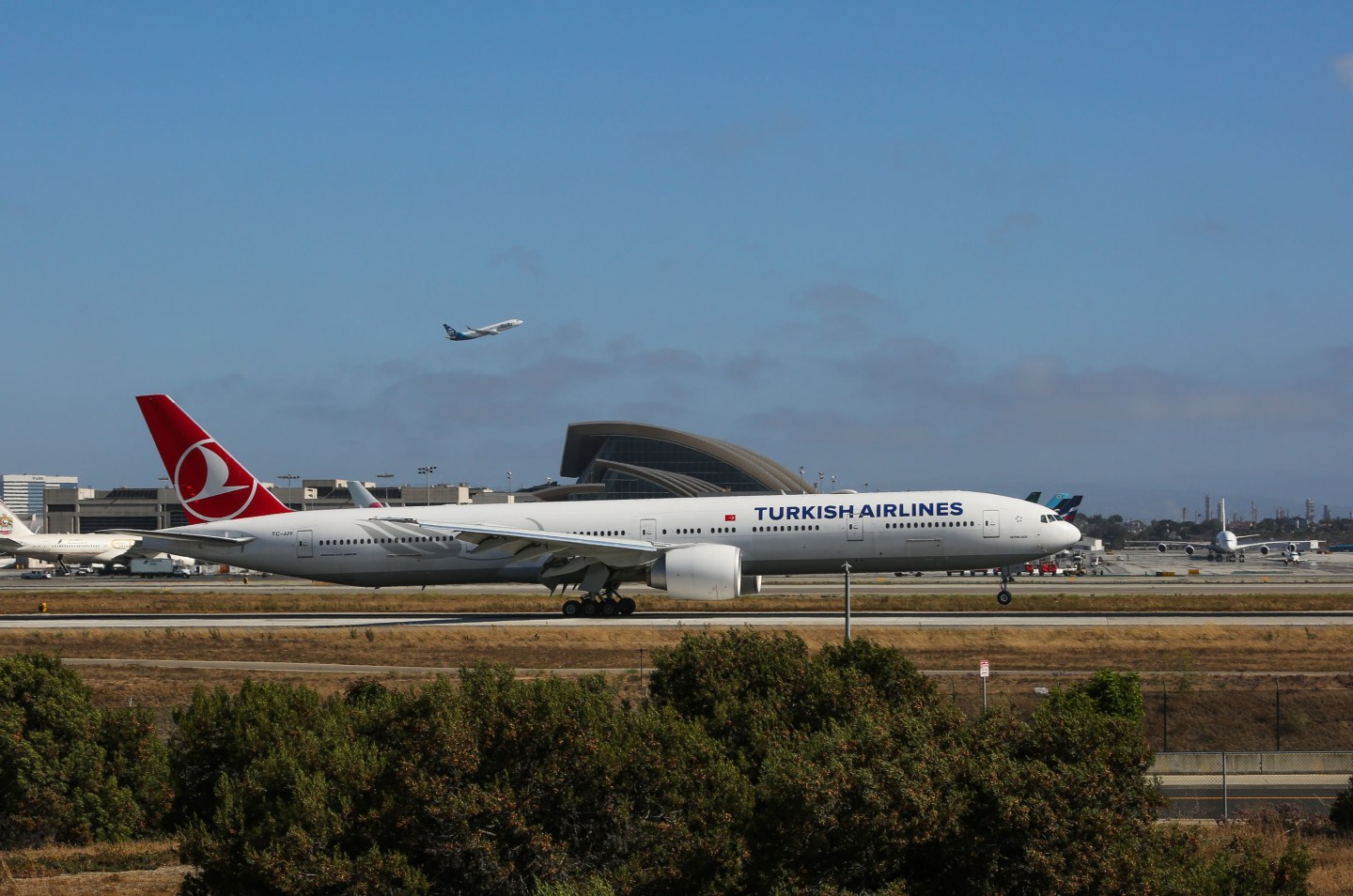 Turkish Airlines plane