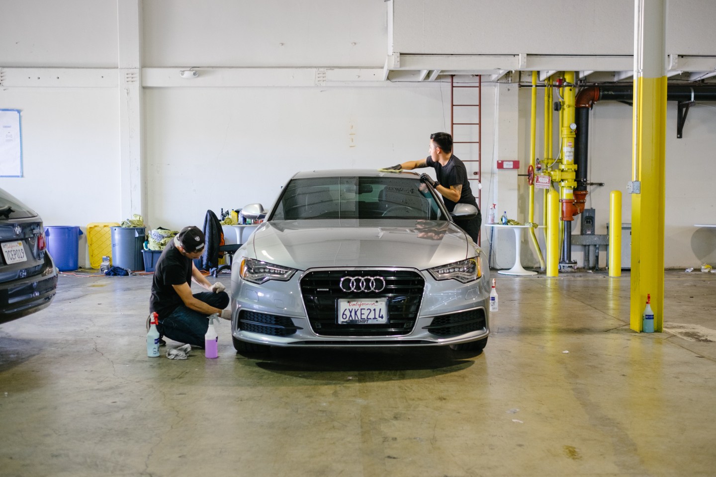 BMW Invests In Online Used Car Startup Shift