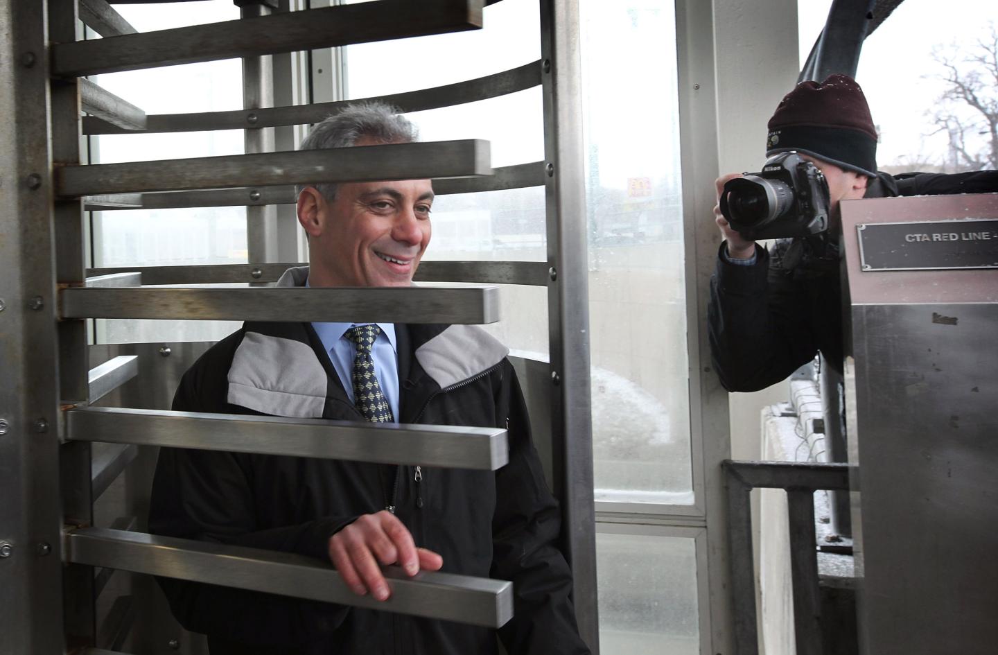 Chicago Mayoral Candidates Vote, Campaign On Election Day