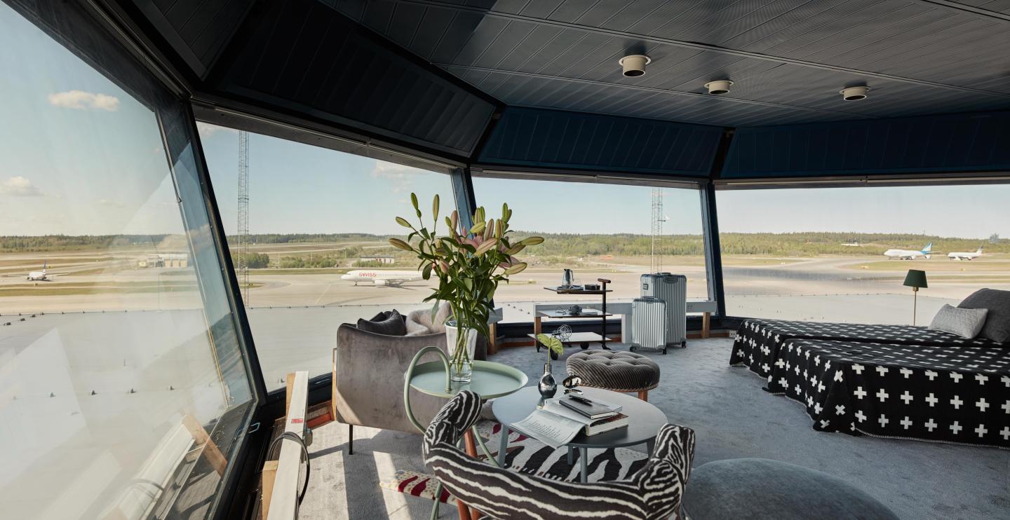 This Luxury Apartment Used to Be an Air Traffic Control Tower. And You Can Stay There for Free