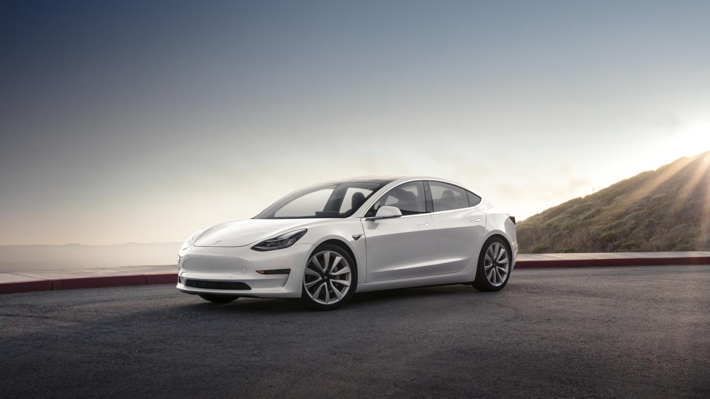 Here’s What Reviewers Think About Tesla’s Model 3 So Far