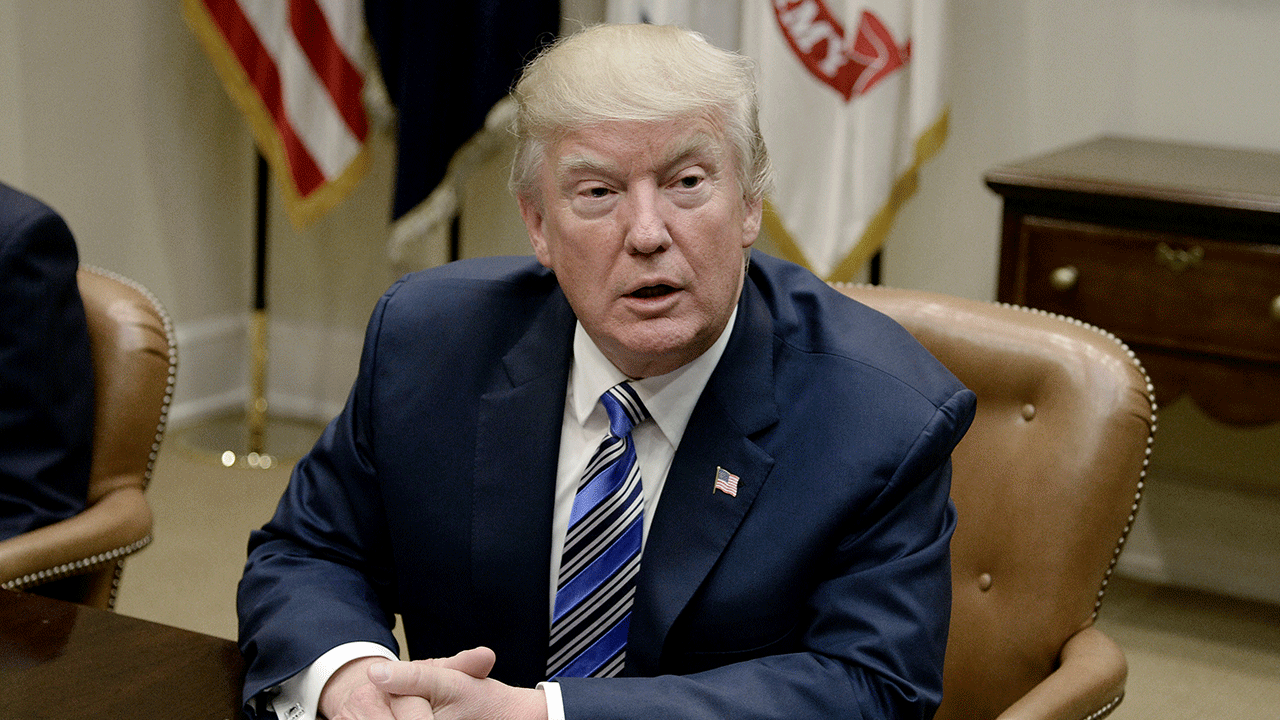 Trump Claims ‘Complete Power’ to Grant Pardons
