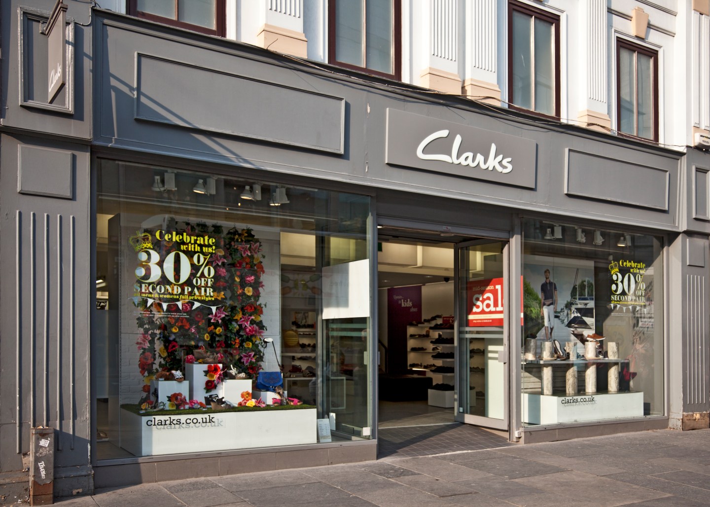 Frontage of a Clarks shoe shop in central Glasgow
