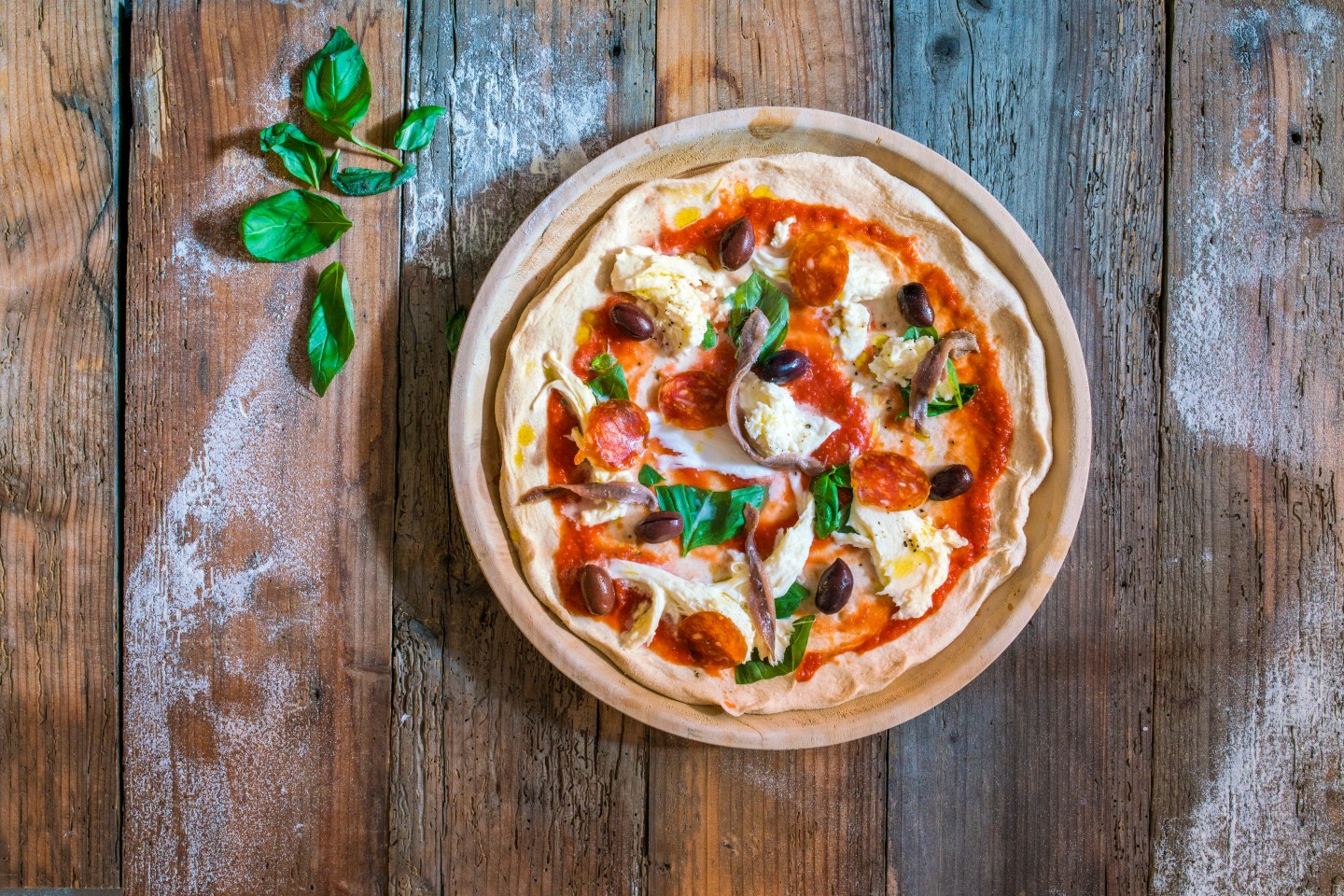 Pizza stuffed with fresh ingredients