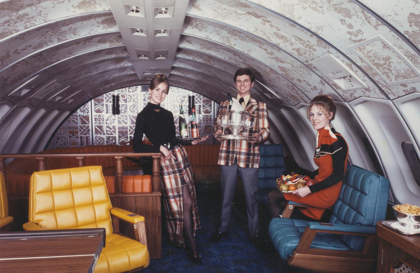 See What United Airlines Uniforms Looked Like From 1937 to Today