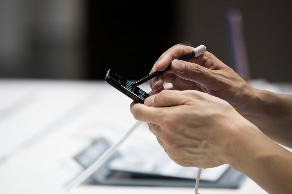 Inside A Samsung Flagship Store As Company Seeks to Restore Reputation With Flame-Free Note 8