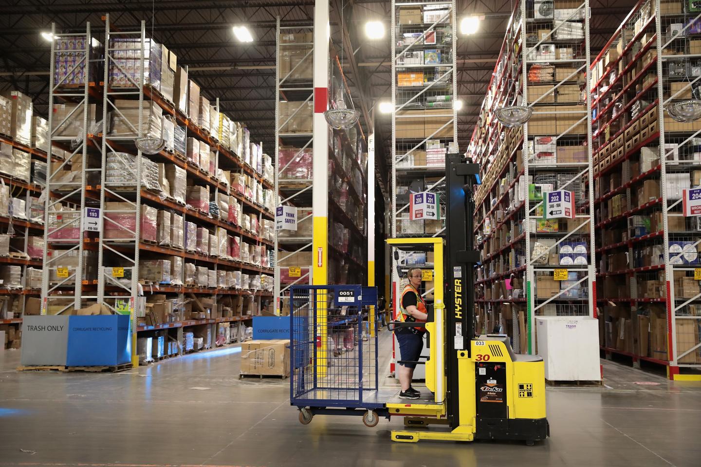 Amazon Hosts Jobs Day Across US To Hire 50,000 For Its Fulfillment Centers