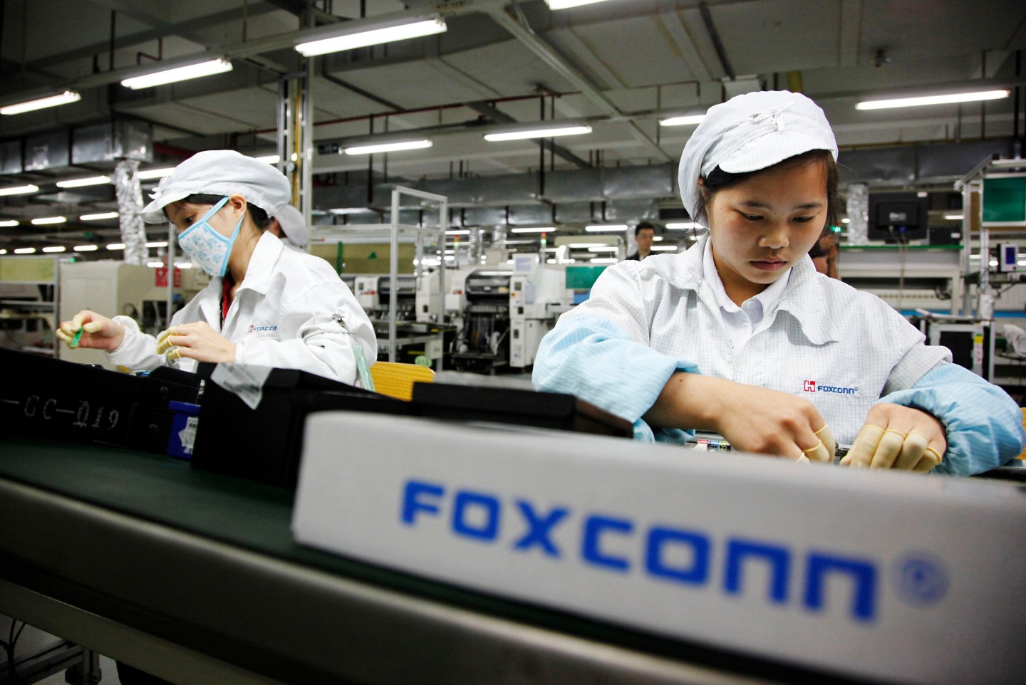Hon Hai Chairman Visits Foxconn Factory Amid Suicides