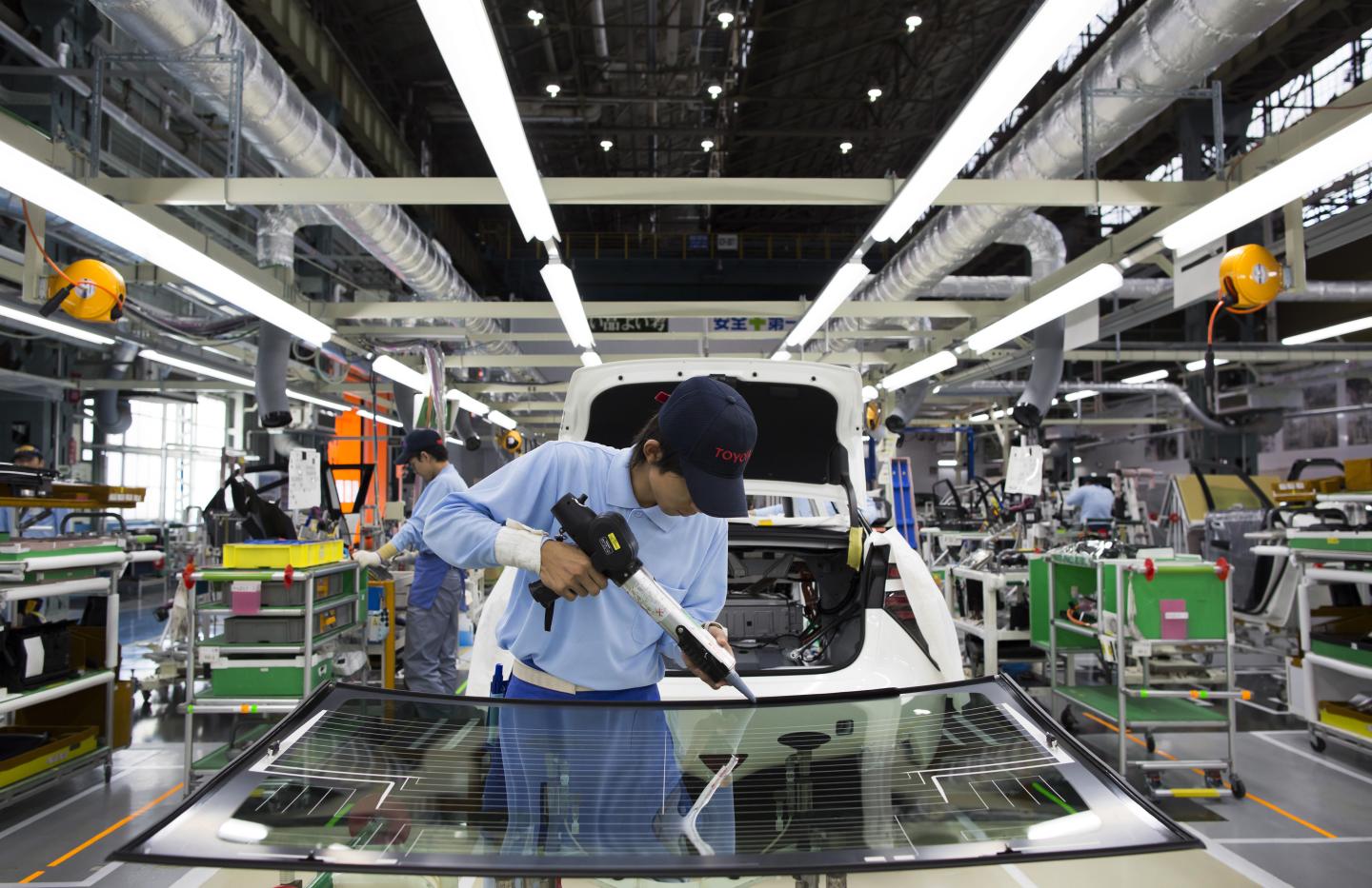 Tomohiro OhsumiToyota Motor Co. Plans To Cut Most Internal-Combustion Engines By 2050